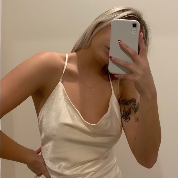 Silk cream white dress - Picture 2 of 3